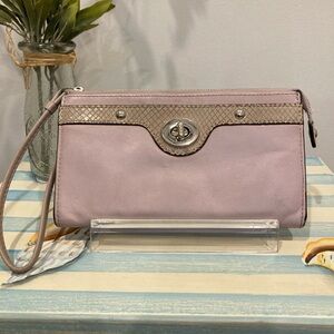 Coach Legacy Turnlock Zip Around Wristlet Wallet Lavender Leather Snakeskin Trim